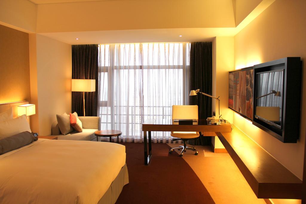 Radisson Blu Hotel Кашгар Стая снимка