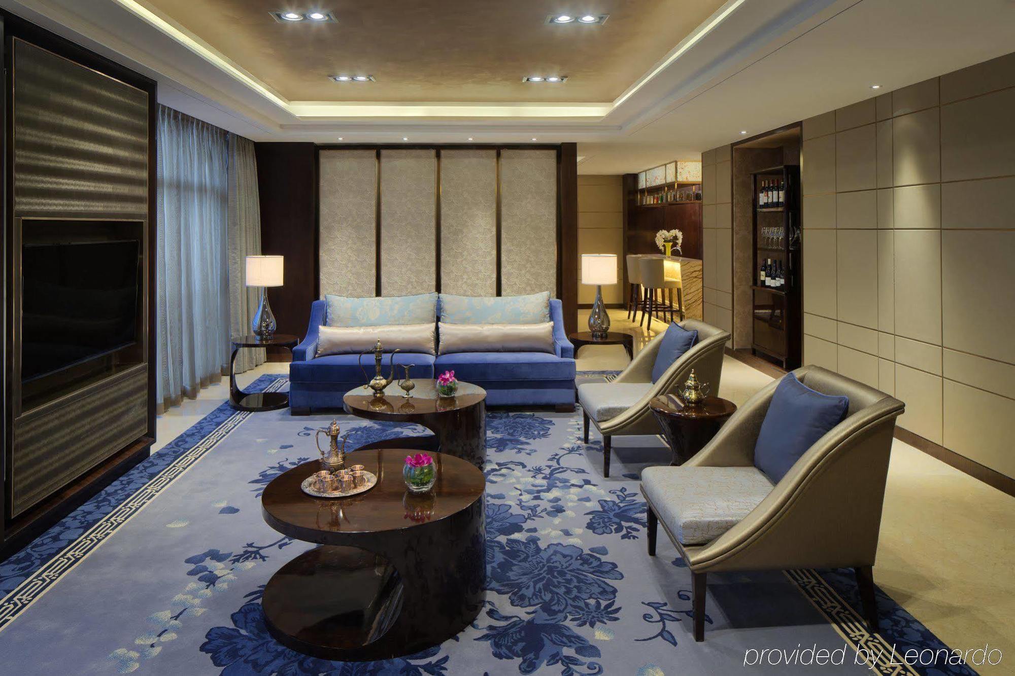 Radisson Blu Hotel Кашгар Екстериор снимка