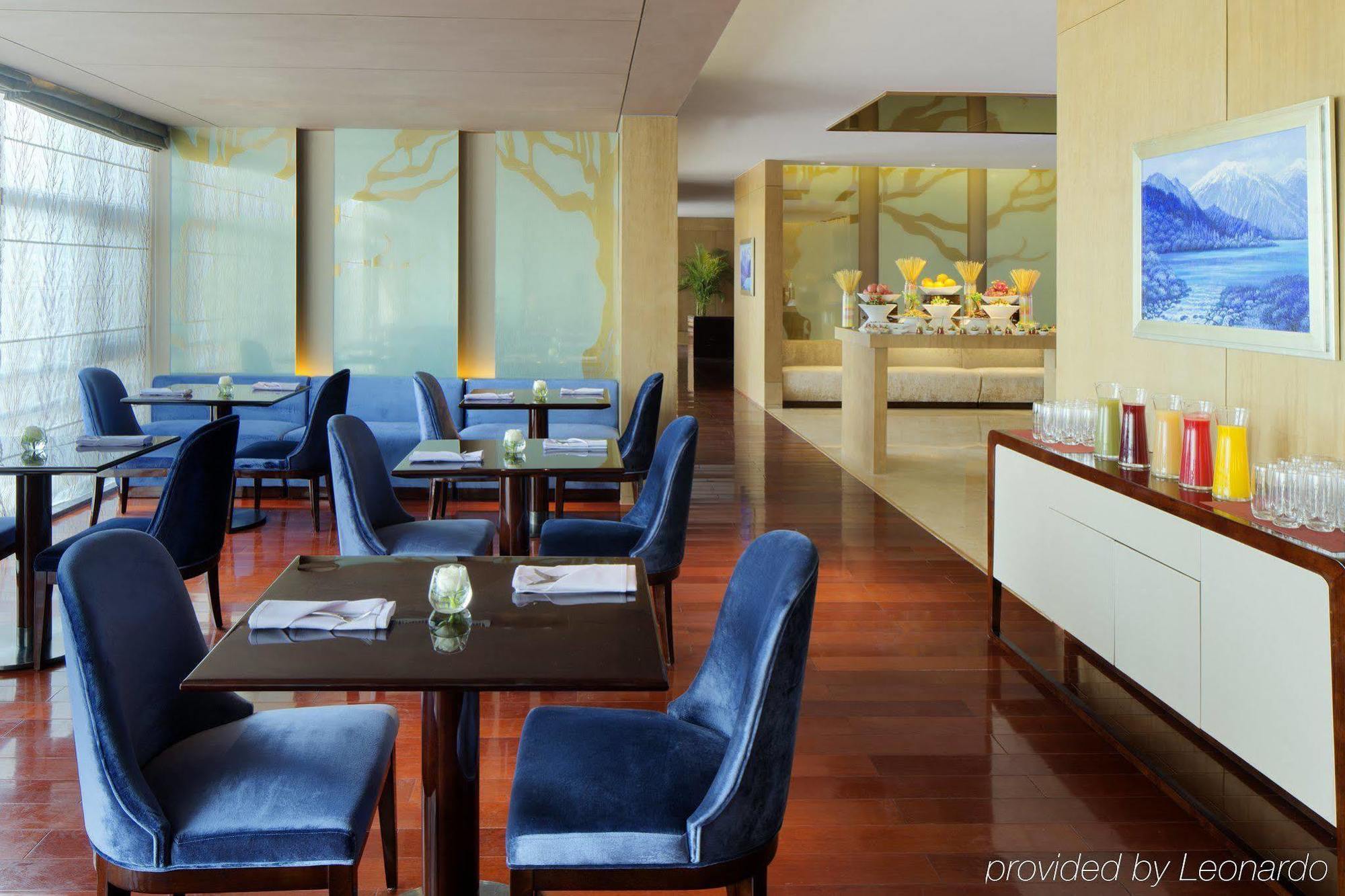 Radisson Blu Hotel Кашгар Екстериор снимка