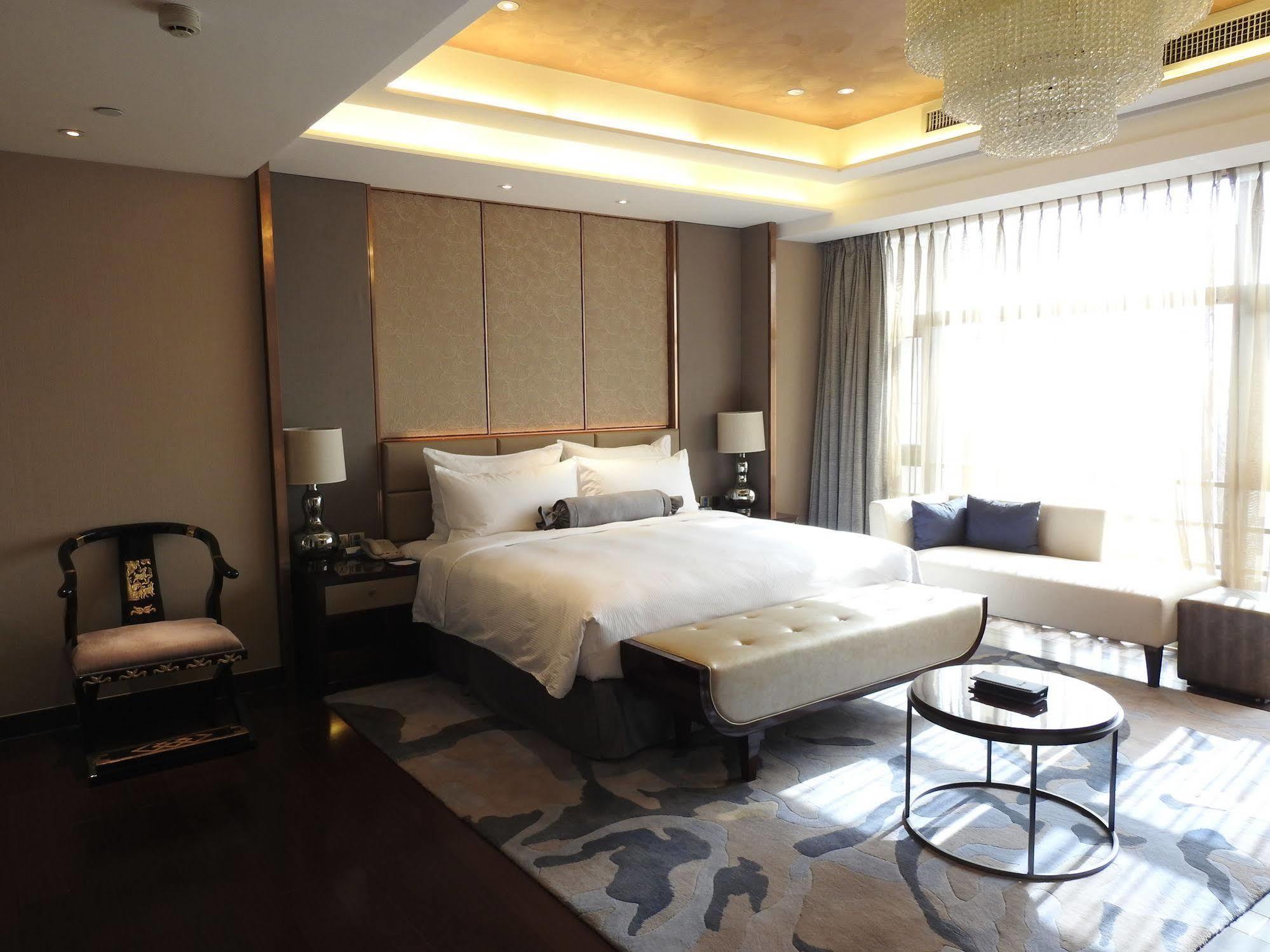 Radisson Blu Hotel Кашгар Екстериор снимка